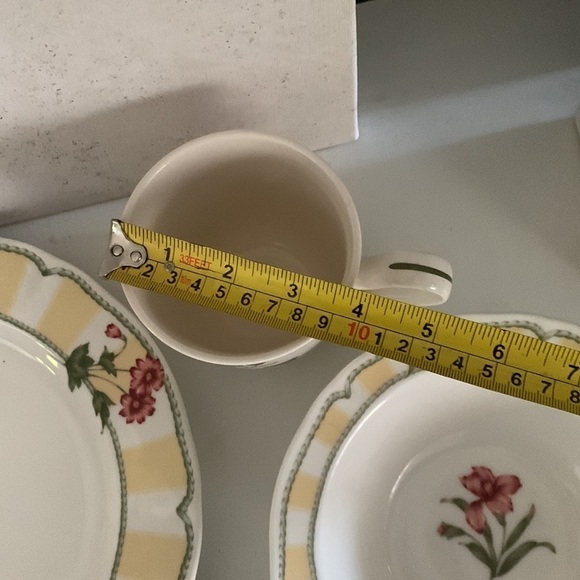 Homecraft by Noritake Ireland 9212 Summer Estate 1 set of 4, mug & plates‎ - Picture 9 of 14